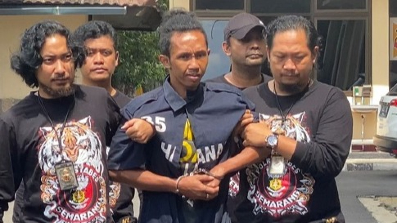 Dulu Ngaku Puas, Pelaku Mutilasi dan Cor Bos Depot Air Semarang: Dipikir-pikir Memang Saya Salah
            - galeri foto