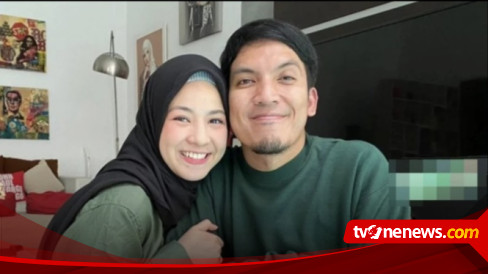 Masuki Ruang Mediasi, Natasha Rizky Berurai Air Mata