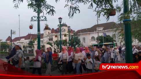 Libur Akhir Pekan Di Yogyakarta, Kawasan Jalan Malioboro Dipadati Wisatawan