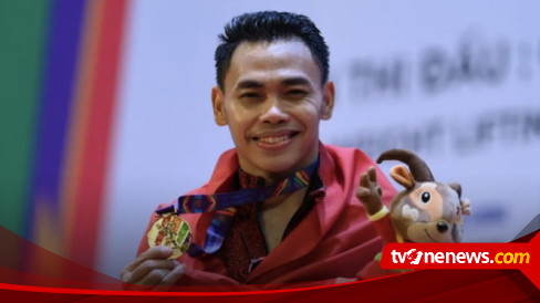 Lifter Eko Yuli Harumkan Nama Indonesia, Sabet 3 Medali Emas Di Grand ...