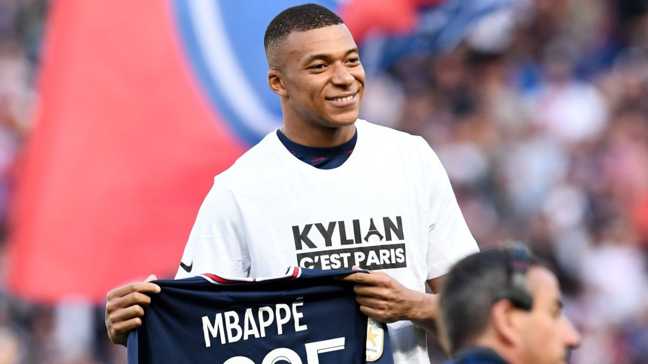 Here We Go! Real Madrid Sepakat dengan PSG, Kylian Mbappe Segera OTW ke Santiago Bernabeu
            - galeri foto