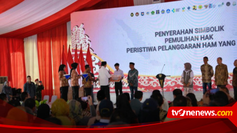 Kemendikbudristek Serahkan Beasiswa Pendidikan kepada Anak Korban Pelanggaran HAM Berat di Aceh