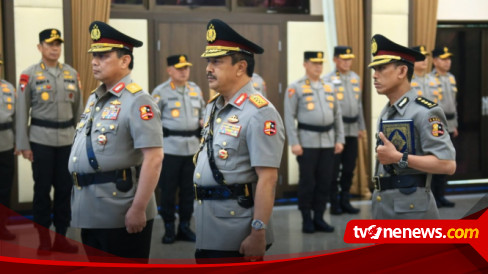 Kapolri Listyo Sigit Resmi Lantik Komjen Agus Andrianto Jadi Wakapolri