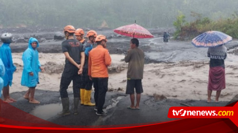 Detik-detik Banjir Lahar Dingin Semeru Terjang Lumajang, 3 Orang Tewas