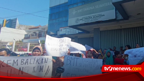 Puluhan Nasabah Koperasi Simpan Pinjam Demo Tagih Uang Tabungan ...