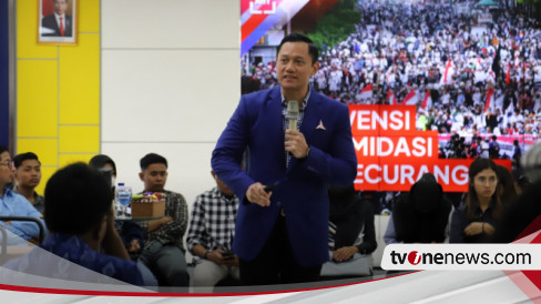 Jadi Pembicara di UGM, AHY Bicara Kemunduran Demokrasi hingga Pembegalan Partai