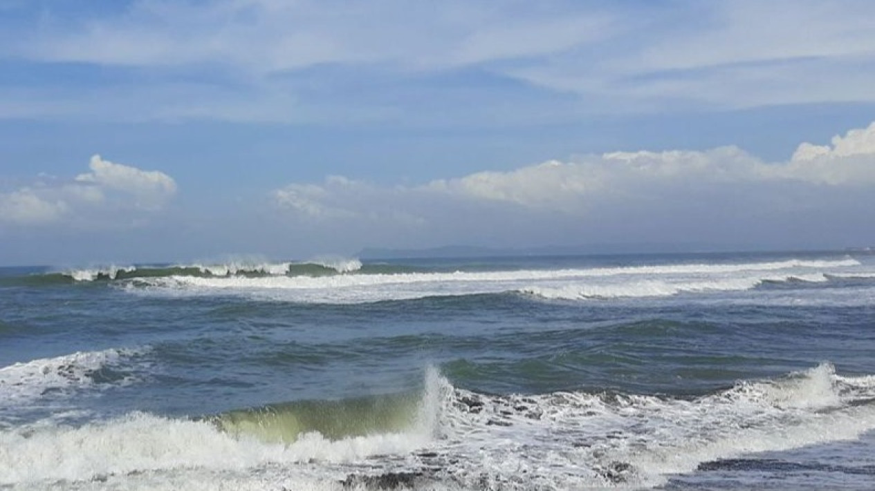 Waspada Gelombang Tinggi Di Laut Selatan Jabar Hingga Diy Bmkg