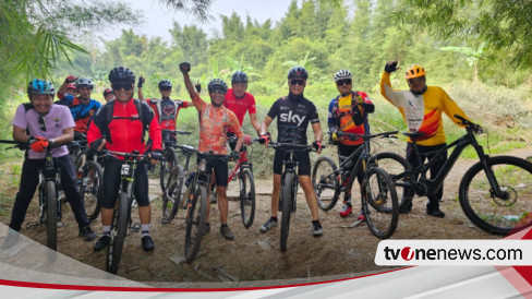 Gowes Jatuh Bangun Saleh Husin, Masuk Keluar Hutan yang Menantang