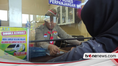 Hut Ke Ri Petugas Satpas Sim Polres Blitar Kota Pakai Baju Pejuang