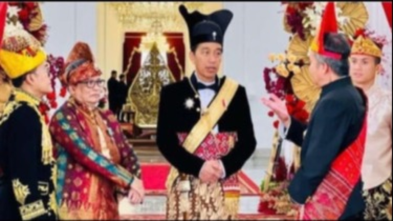 Pidato Presiden Jokowi Singgung Foto dengan Capres 2024, Gerindra Respons Santai
            - galeri foto