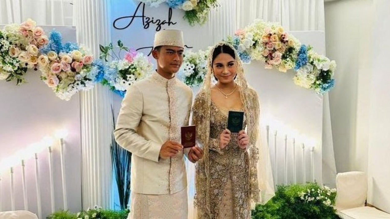 Sudah Resmi Jadi Istri Pratama Arhan Azizah Salsha Justru Tolak Gandengan Dengan Pratama Arhan