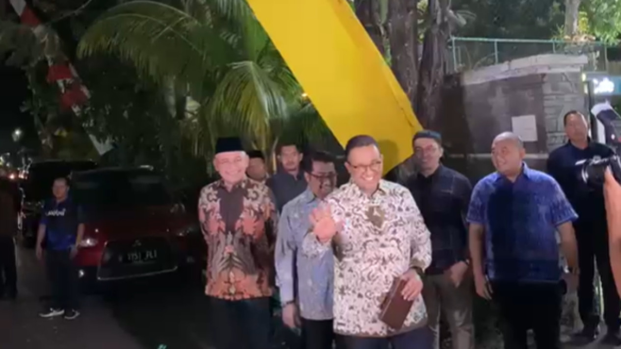 Temui Sby Anies Baswedan Tiba Di Puri Cikeas