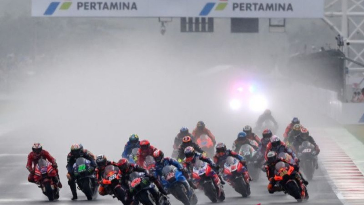 Resmi! Kalender MotoGP 2025 Sudah Dirilis, GP Mandalika Digelar Kapan?
            - galeri foto