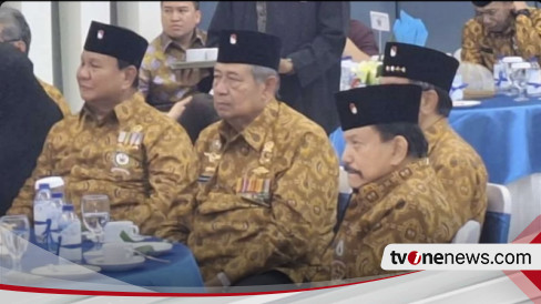 Momen Mesra SBY dan Prabowo di HUT PEPABRI, Duduk Bersebelahan hingga Nyanyi Bersama