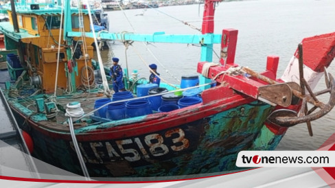 Diwarnai Aksi Kejar Kejaran Kapal Patroli Baharkam Mabes Polri Tangkap