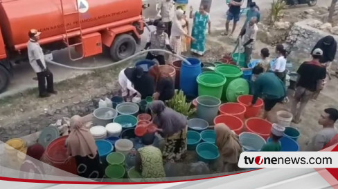 Seluruh Kecamatan Di Kabupaten Maros Krisis Air Bersih