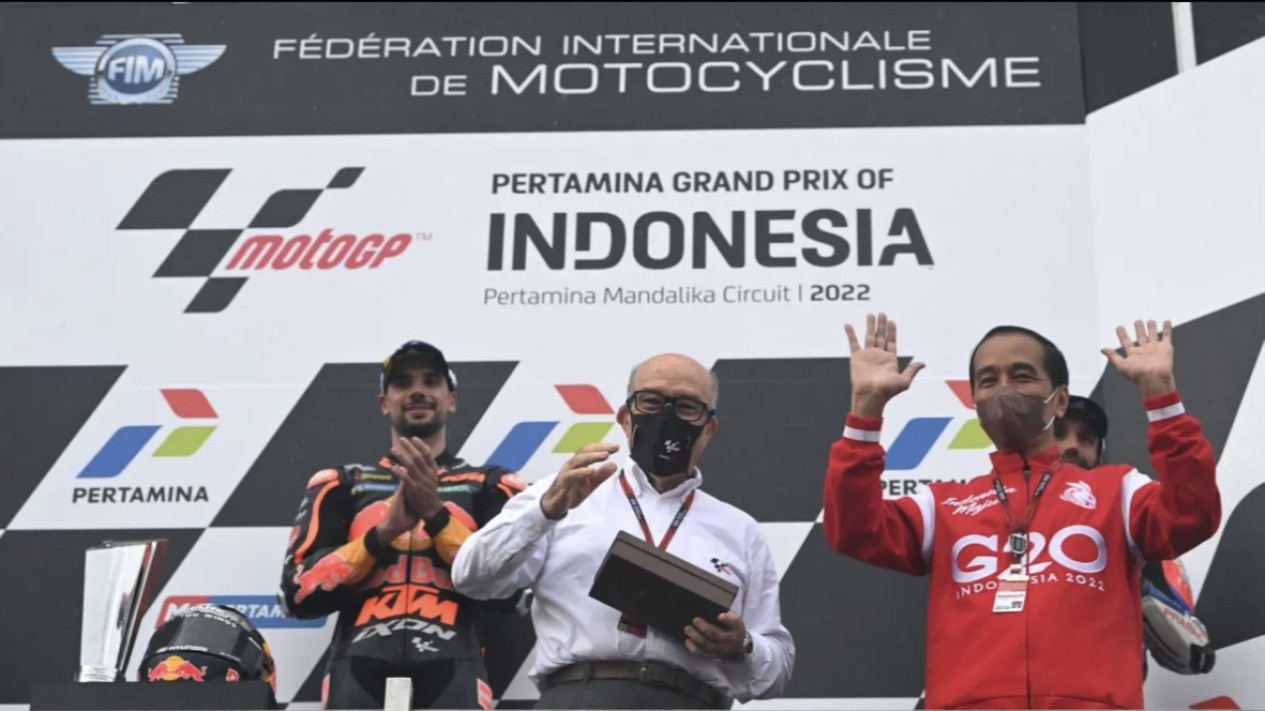 Jokowi Bakal Serahkan Trofi Juara MotoGP Mandalika