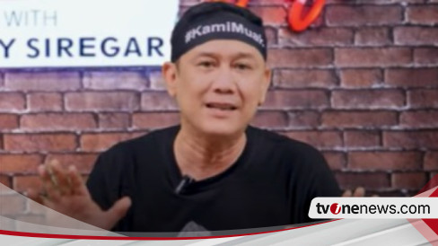 Social Activist Criticizes President Jokowi for Alleged Deafness and Blindness