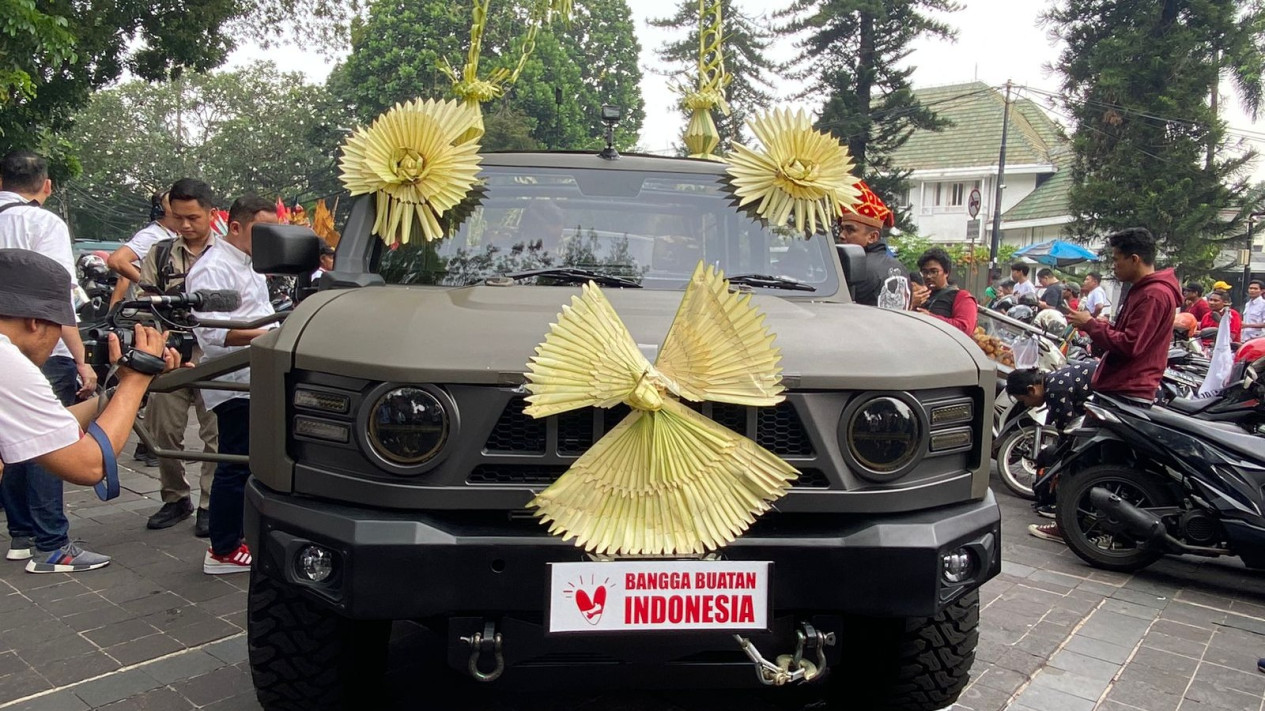 Prabowo-Gibran Ke KPU Disiapkan Naik Maung, Mobil Jagoan Buatan Pindad