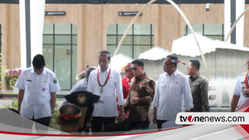 Presiden Jokowi Resmikan Bandara Baru Di Kabupaten Kepulauan Mentawai