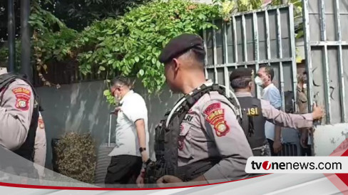 Polisi Geledah Rumah Firli Bahuri Di Bekasi Dan Kertanegara Dalam ...