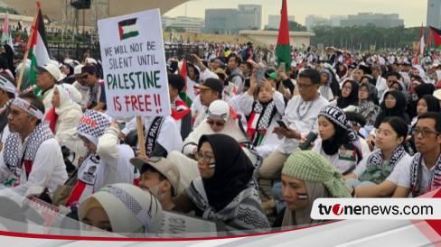 Berita Foto: Seruan Kemerdekaan Palestina Menggema Pada Aksi Bela Palestina di Silang Monas Jakarta