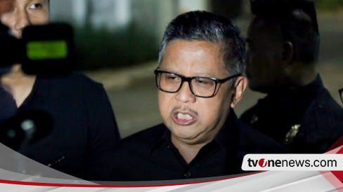 Hasto Ungkit Cerita PDIP Berikan Karpet Merah Untuk Bobby Nasution