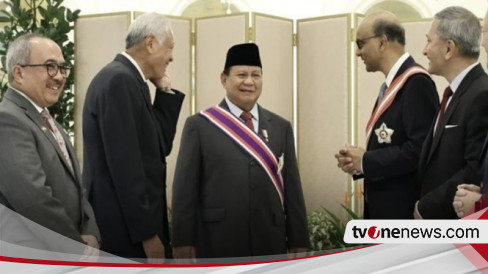 Saat Jenguk Luhut Di Singapura, Prabowo Beberkan Luhut Ingin Bekerja