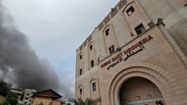 Ngeri! Tentara Zionis Israel Kepung RS Indonesia di Gaza, Dor! Siapapun yang Bergerak