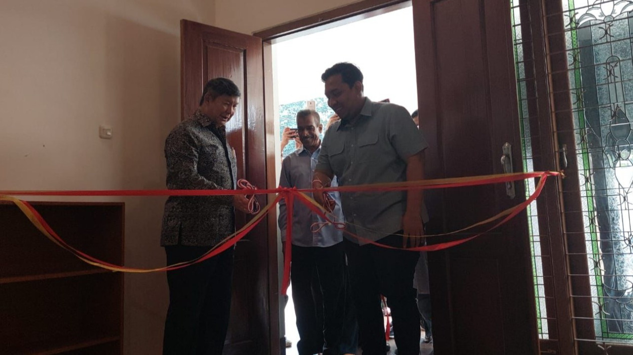 Kantor Prabu Diresmikan Hashim Djojohadikusumo, Arvindo: Relawan Jangan Euforia
            - galeri foto