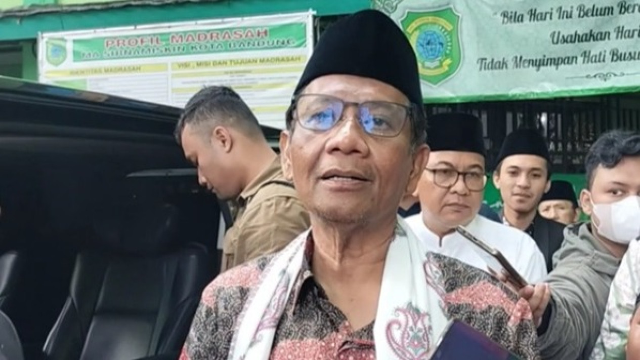 Soal Adanya Kejutan Dari Gibran Saat Debat, Mahfud MD Akui Tak Siapkan ...