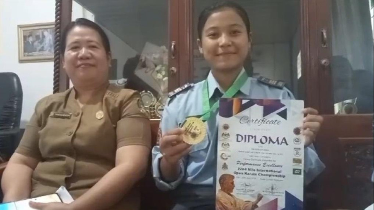 Siswi SMK Negeri 1 Lumut Tapteng Raih Juara 1 Karate Tingkat Internasional di Malaysia
            - galeri foto