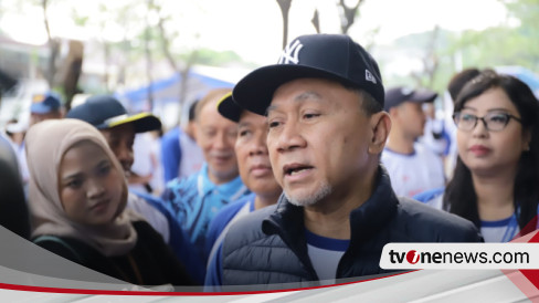 Cholil Nafis Semprot Habis-habisan Zulhas Karena Pidatonya Meledek Bacaan dan Gerakan Salat: Candaan Agama Tidak Lucu Bikin Gaduh Umat!