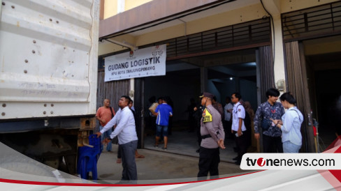 853.345 Surat Suara Pemilu Untuk Tanjungpinang Tiba Di Gudang Logistik