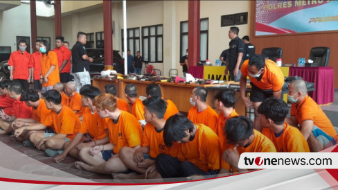 12 Pelaku Tawuran di Menteng yang Serang Anggota Polisi Diringkus, 87 Sajam Ikut Disita