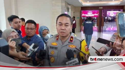 Polisi Minta Rektor Bikin Video Testimoni Puji Jokowi, Mabes Polri Buka ...