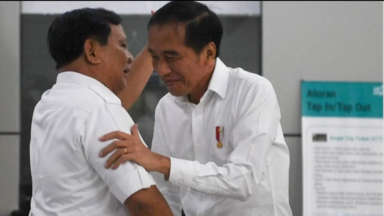 Jokowi Beri Ucapan Selamat Ke Prabowo Gibran Setelah Unggul Jauh Di