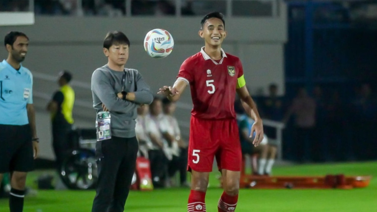 Daftar 3 Pemain Persija yang Berpotensi Absen di Piala Asia U-23 setelah Thomas Doll Tidak akan Melepasnya ke Timnas Indonesia U-23
            - galeri foto