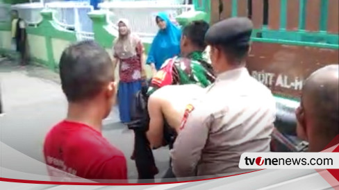 Mahasiswa Diamuk Warga Usai Ketahuan Pamer Kelamin hingga Minta