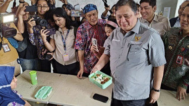 Ada Simulasi Program Makan Gratis Rp15 Ribu per Porsi di Tangerang, Menunya Nasi Semur Telur hingga Gado-gado
