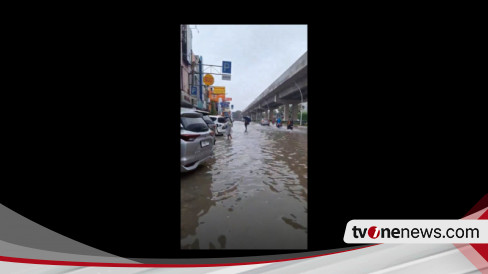 PJ Gubernur Jakarta Dikecam Netizen setelah Banjir Melanda Kelapa Gading
