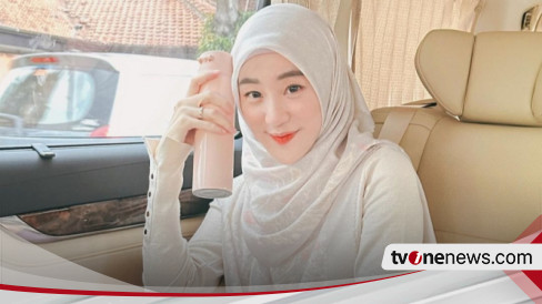 Kisah Mualaf Selebgram Larissa Chou, Anak Motivator Kristen yang Kini Tampil Cantik Berhijab