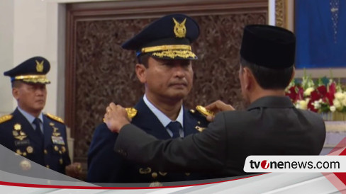 SAH! Tonny Harjono Dilantik Sebagai KSAU Oleh Presiden Jokowi, Naik ...