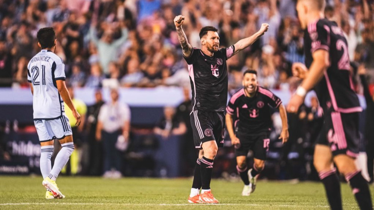 Messi shines!