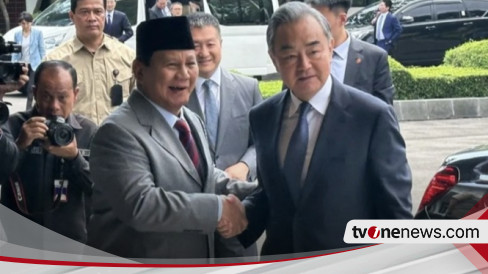 Prabowo Terima Kunjungan Menlu China Wang Yi Di Kantor Kemhan