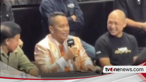 Amarah Hotman Paris Bela Jokowi, Berani Tantang Rocky Gerung Gelut di Ring Tinju