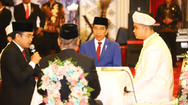 Berita Foto: Presiden Jokowi Jadi Saksi Nikah Putra Wamenaker