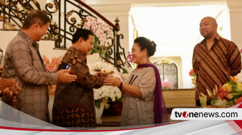 Reaksi Titiek Soeharto Ketika Prabowo Disahkan Jadi Presiden RI