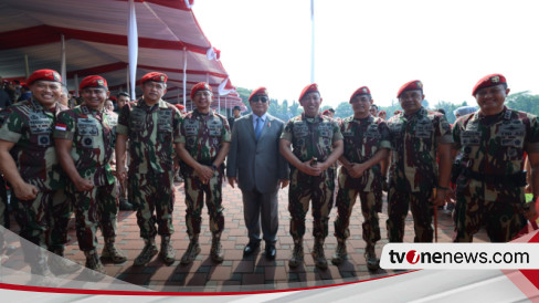 HUT Kopassus Ke-72, Prabowo Subianto Diberi Kejutan Tak Terduga ...