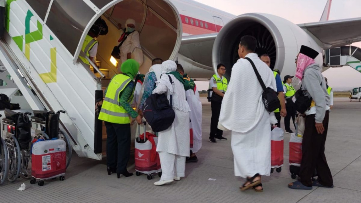 Wajib Tahu! Perlengkapan Jemaah yang Harus Dibawa selama Ibadah Haji 2024
            - galeri foto